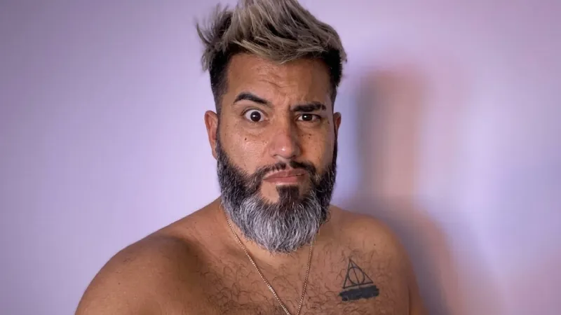 Influencer soymaxx_maxx2 se burla de personas con HIV