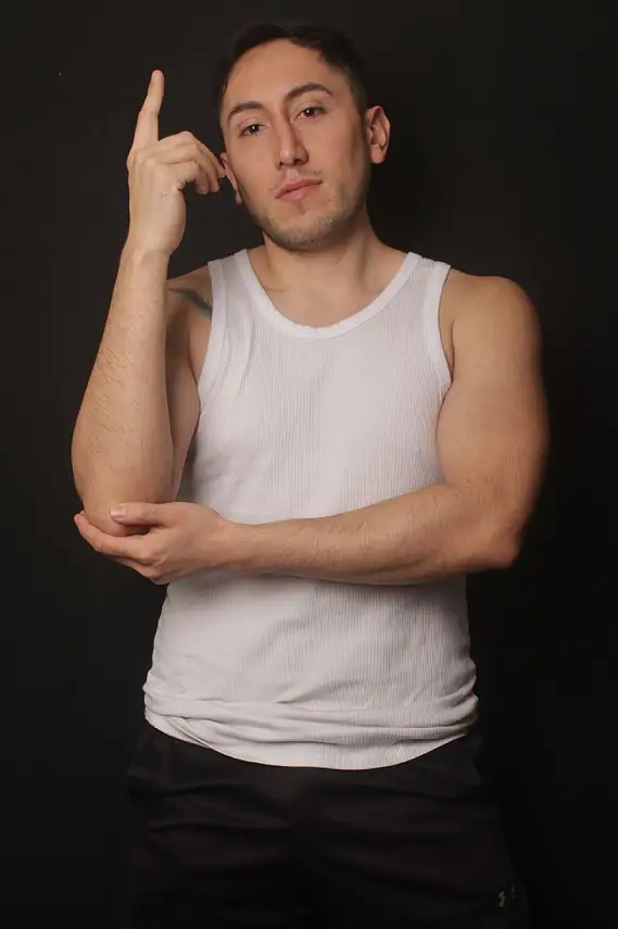Mariano, masajista masculino en Buenos Aires, barrio de Recoleta, 29 años – Onyce.net
