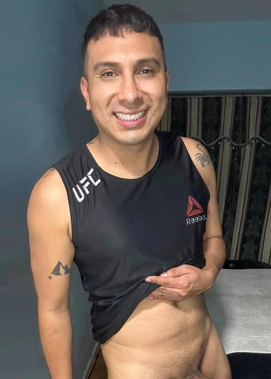 Federico: escort masculino en Parque Rivadavia, Buenos Aires