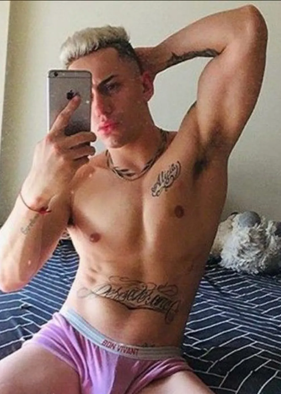 Gabriel: escort masculino en Mataderos, Buenos Aires