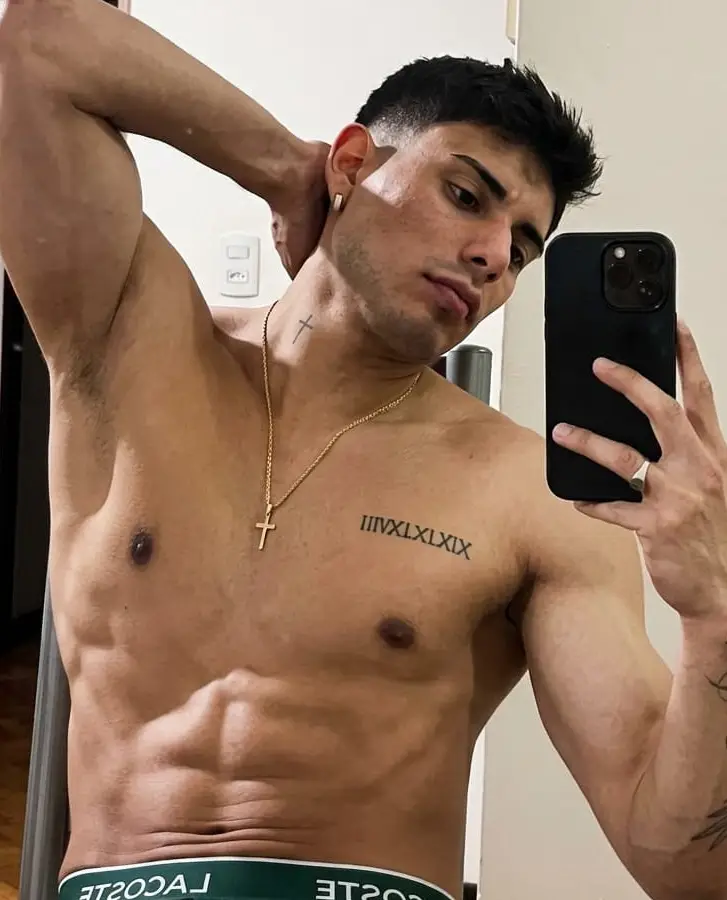 Mateo, escort masculino en Palermo, CABA