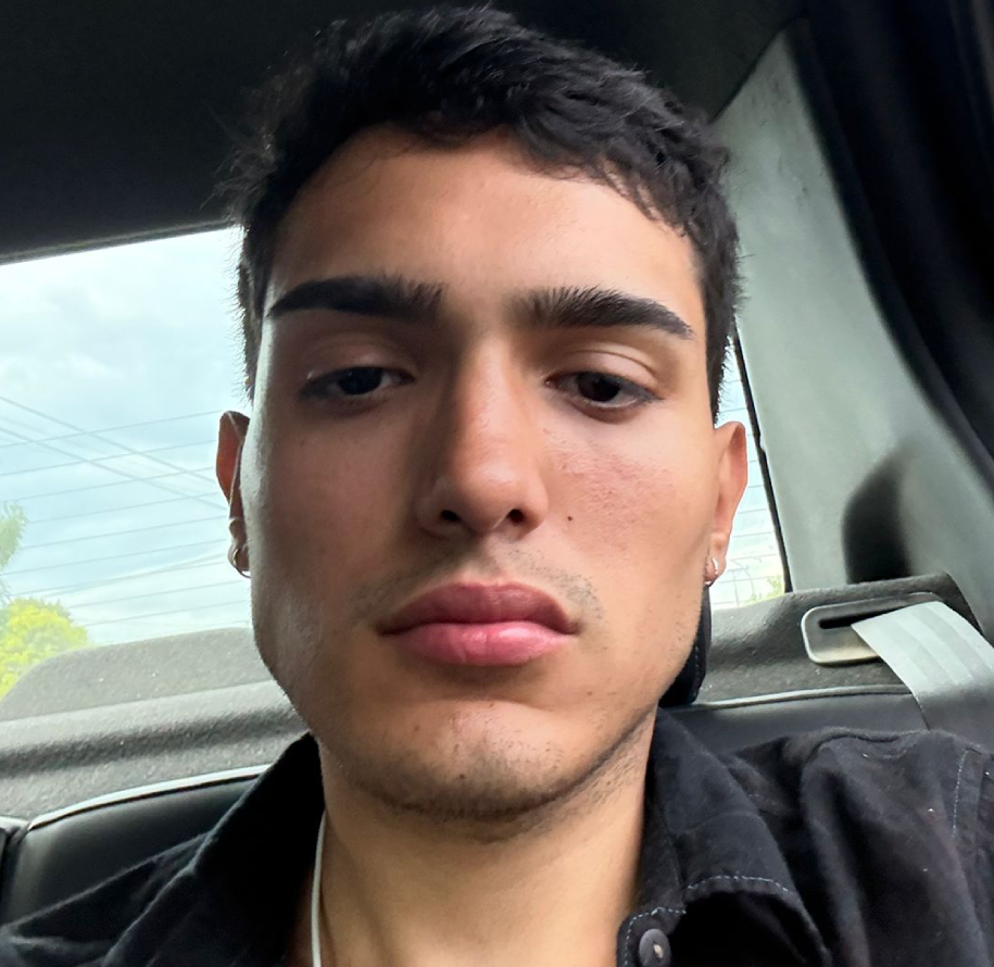 Benjamin escort masculino en Capital Federal