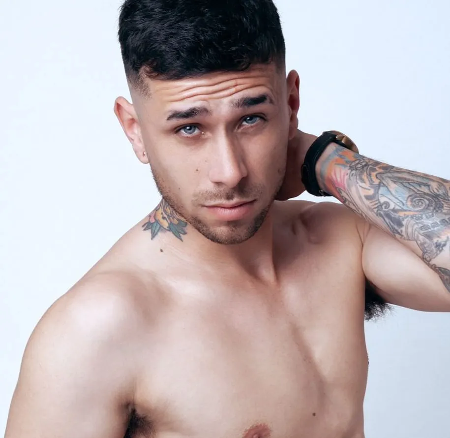 Francis escort masculino en Capital Federal
