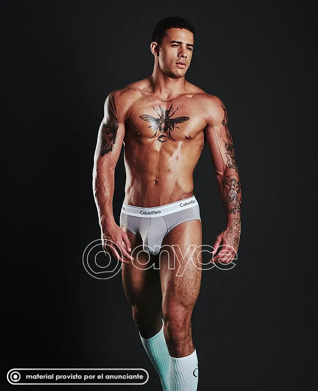 Hectorino escort masculino, foto 4