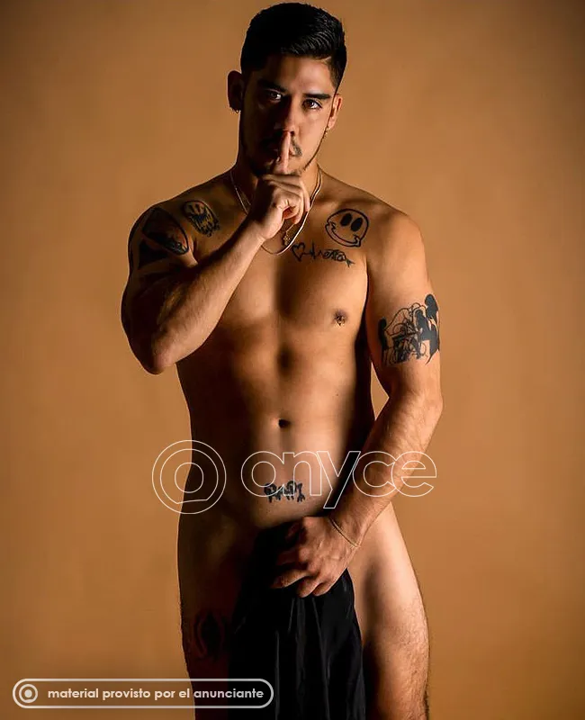 Papi male escort