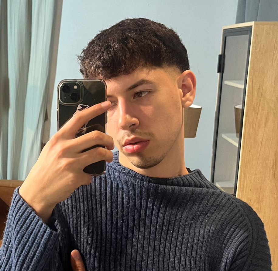 Tayler masajista masculino en Capital Federal